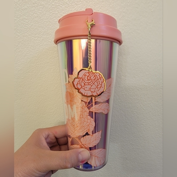 NWT Starbucks 2024 Limited Edition Mother's Day LATAM Tumbler with Charm - Picture 2 of 9